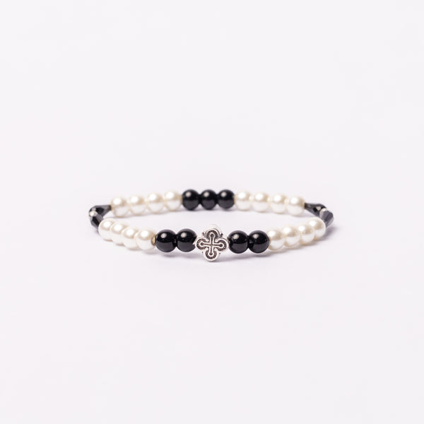 Brǎțarǎ elastic bile perlǎ si cruce metal.  AB100set