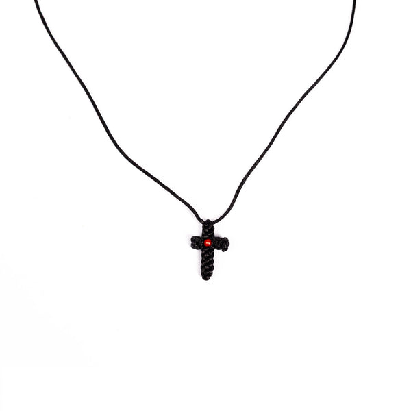 Colier ațǎ cu cruce croşetatǎ neagra.  AB49-3