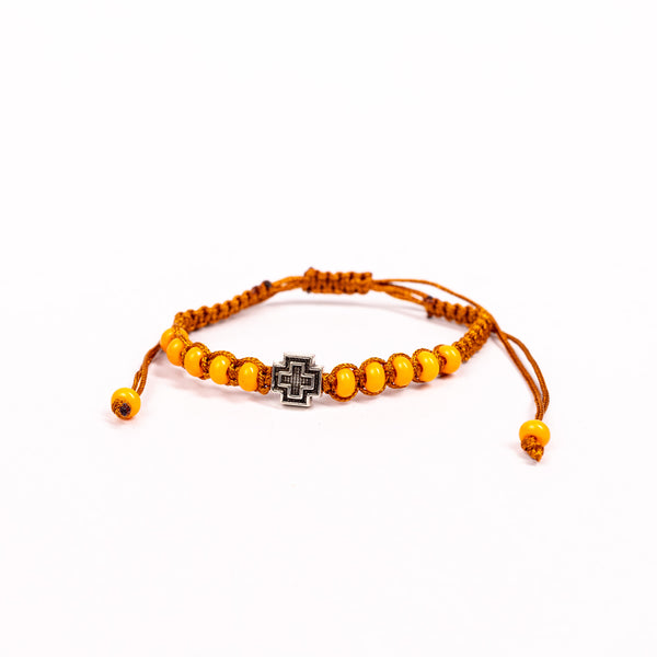 Brățără elastic bile perla și cruciuliță metal