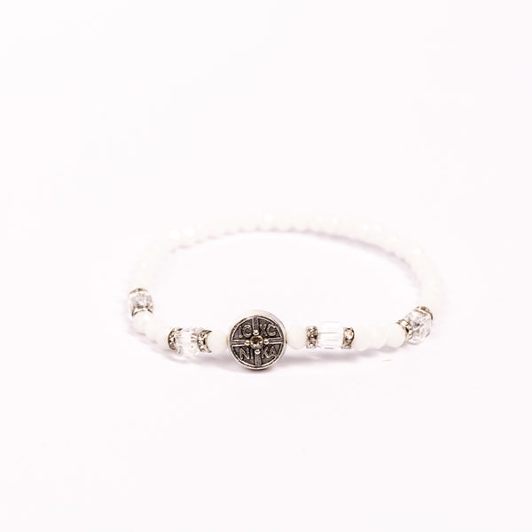 Brǎțarǎ elastic bile fațetate cu medalion NIKA cu ştras. OT08-169