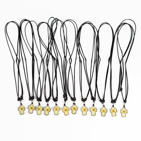 Colier șnur și cruce metal fosfor.   OT08-50